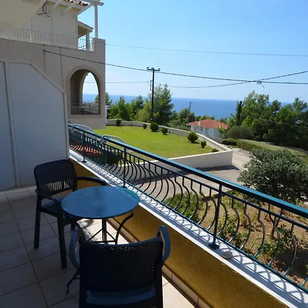Anna's Pensiune Lassi (Kefalonia)