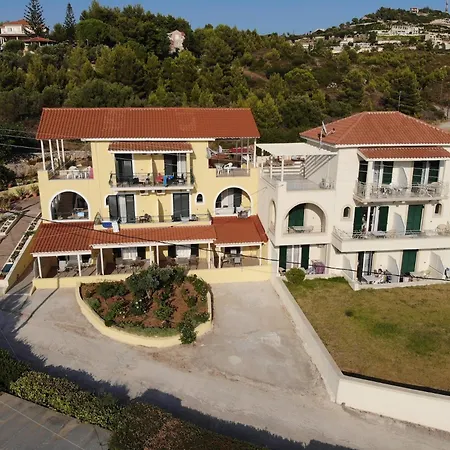 ゲストハウス Anna's